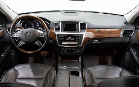 Mercedes-Benz M-Класс, 2012 год, 2 840 000 рублей, 16 фотография