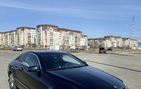 Mercedes-Benz E-Класс, 2013 год, 1 890 000 рублей, 2 фотография