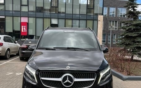 Mercedes-Benz V-Класс, 2021 год, 17 000 000 рублей, 3 фотография