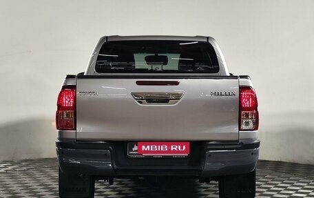 Toyota Hilux VIII, 2015 год, 3 381 000 рублей, 5 фотография