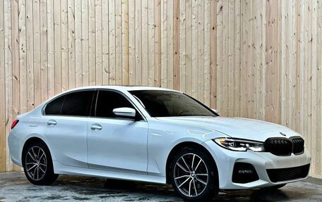 BMW 3 серия, 2019 год, 3 850 000 рублей, 3 фотография