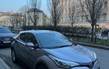 Toyota C-HR I рестайлинг, 2020 год, 1 950 000 рублей, 2 фотография