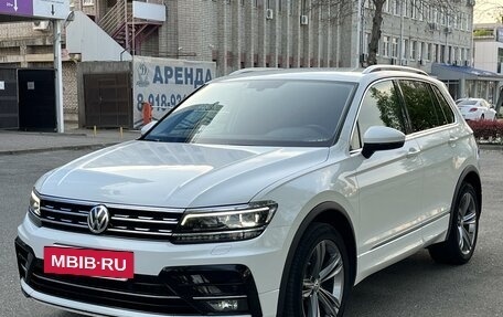 Volkswagen Tiguan II, 2018 год, 4 000 000 рублей, 2 фотография