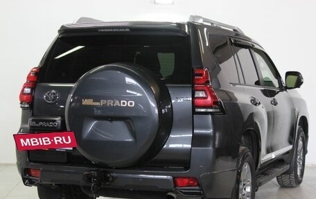 Toyota Land Cruiser Prado 150 рестайлинг 2, 2021 год, 6 199 000 рублей, 5 фотография