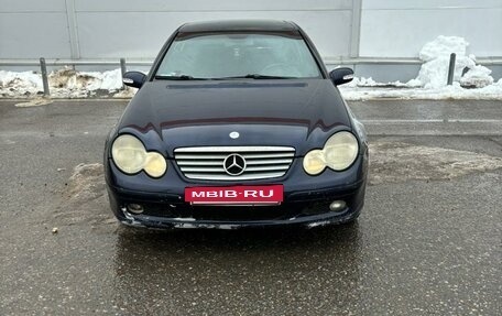 Mercedes-Benz C-Класс, 2003 год, 460 000 рублей, 2 фотография