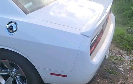 Dodge Challenger III рестайлинг 2, 2019 год, 3 700 000 рублей, 7 фотография