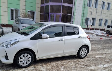 Toyota Vitz, 2018 год, 1 120 000 рублей, 2 фотография