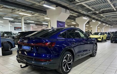 Audi e-tron Sportback I, 2021 год, 5 777 000 рублей, 8 фотография