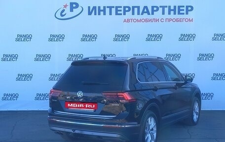 Volkswagen Tiguan II, 2018 год, 2 832 000 рублей, 5 фотография
