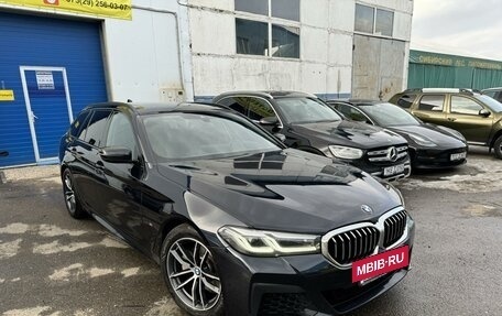 BMW 5 серия, 2020 год, 3 445 000 рублей, 3 фотография
