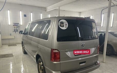Volkswagen Multivan T6 рестайлинг, 2018 год, 4 100 000 рублей, 3 фотография