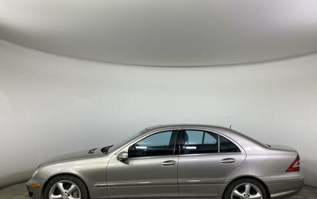 Mercedes-Benz C-Класс, 2005 год, 897 000 рублей, 3 фотография