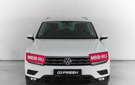 Volkswagen Tiguan II, 2018 год, 2 999 000 рублей, 3 фотография