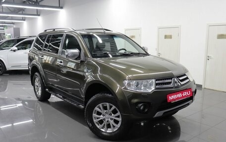 Mitsubishi Pajero Sport II рестайлинг, 2013 год, 1 935 000 рублей, 5 фотография