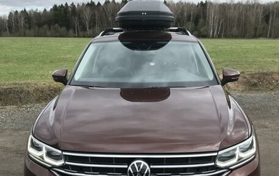 Volkswagen Tiguan II, 2021 год, 3 780 000 рублей, 1 фотография