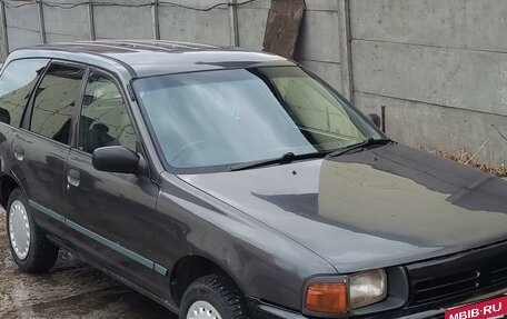 Nissan AD I, 1999 год, 245 000 рублей, 1 фотография
