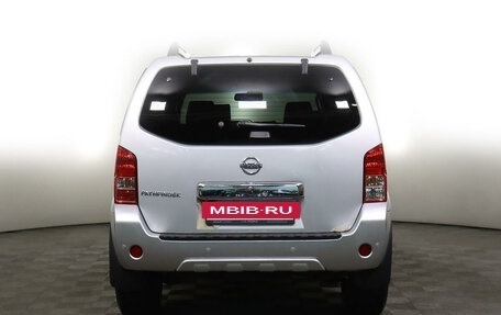 Nissan Pathfinder, 2011 год, 1 889 000 рублей, 6 фотография