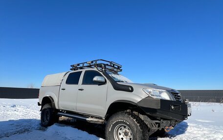 Toyota Hilux VII, 2012 год, 2 550 000 рублей, 3 фотография