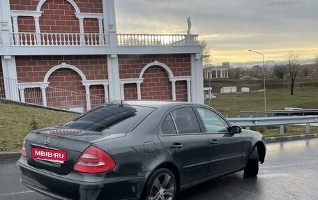 Mercedes-Benz E-Класс, 2002 год, 780 000 рублей, 4 фотография