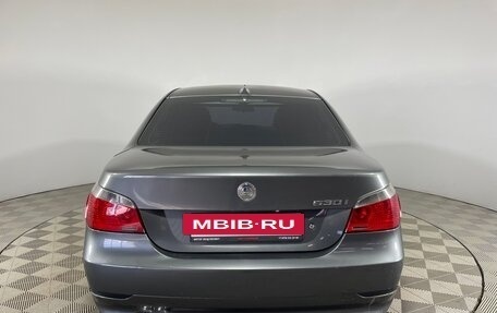 BMW 5 серия, 2004 год, 869 000 рублей, 3 фотография