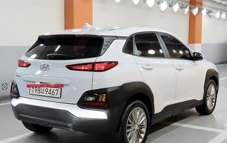 Hyundai Kona I, 2021 год, 1 670 000 рублей, 3 фотография