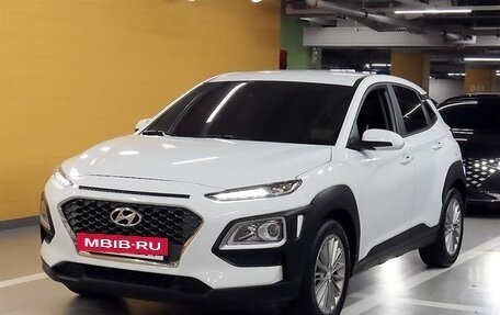 Hyundai Kona I, 2021 год, 1 670 000 рублей, 2 фотография