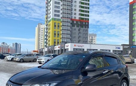 Honda Vezel, 2014 год, 1 790 000 рублей, 2 фотография