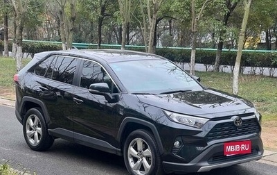 Toyota RAV4, 2020 год, 3 150 000 рублей, 1 фотография