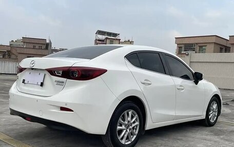 Mazda 3, 2021 год, 1 650 000 рублей, 8 фотография