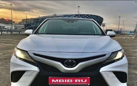 Toyota Camry, 2018 год, 2 959 000 рублей, 4 фотография