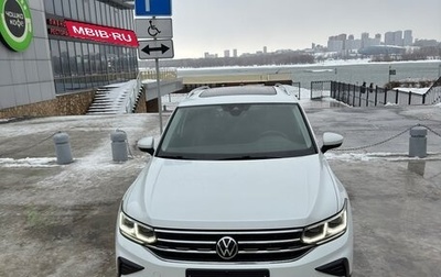 Volkswagen Tiguan II, 2021 год, 4 400 000 рублей, 1 фотография