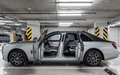 Rolls-Royce Ghost Series II рестайлинг, 2023 год, 60 000 000 рублей, 11 фотография