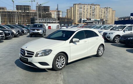 Mercedes-Benz A-Класс, 2014 год, 1 499 000 рублей, 1 фотография