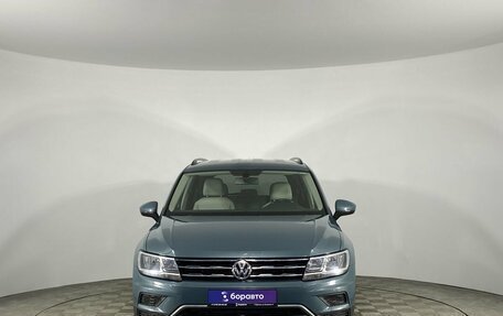 Volkswagen Tiguan II, 2019 год, 2 795 000 рублей, 3 фотография