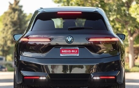 BMW iX, 2024 год, 17 950 000 рублей, 3 фотография