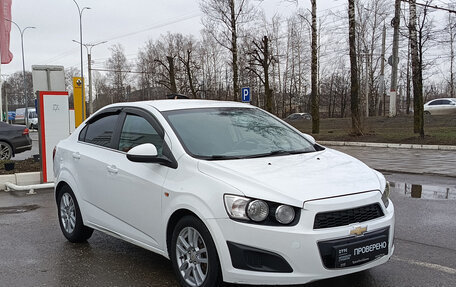Chevrolet Aveo III, 2014 год, 847 000 рублей, 3 фотография