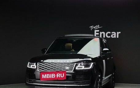 Land Rover Range Rover IV рестайлинг, 2021 год, 9 900 000 рублей, 3 фотография