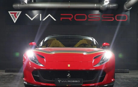 Ferrari 812, 2021 год, 50 000 000 рублей, 2 фотография