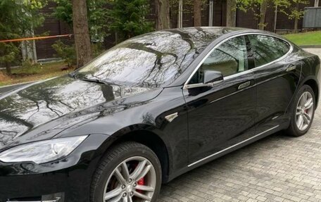 Tesla Model S I, 2014 год, 3 100 000 рублей, 3 фотография