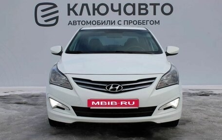 Hyundai Solaris II рестайлинг, 2015 год, 1 195 000 рублей, 3 фотография