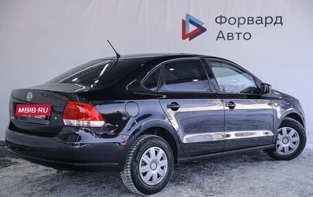 Volkswagen Polo VI (EU Market), 2013 год, 831 990 рублей, 3 фотография