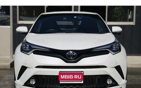 Toyota C-HR I рестайлинг, 2020 год, 1 200 000 рублей, 2 фотография