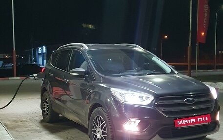 Ford Kuga III, 2017 год, 1 600 000 рублей, 4 фотография
