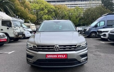 Volkswagen Tiguan II, 2020 год, 3 300 000 рублей, 1 фотография