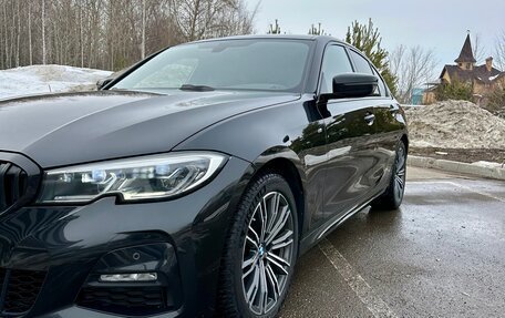 BMW 3 серия, 2019 год, 3 750 000 рублей, 5 фотография