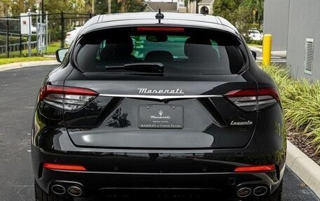 Maserati Levante I, 2023 год, 13 900 000 рублей, 5 фотография