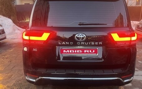 Toyota Land Cruiser, 2022 год, 24 000 000 рублей, 4 фотография