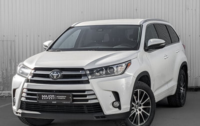 Toyota Highlander III, 2019 год, 4 640 000 рублей, 1 фотография