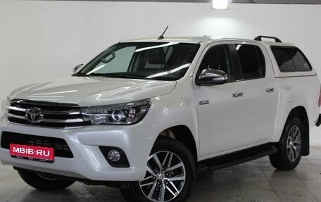 Toyota Hilux VIII, 2015 год, 3 099 000 рублей, 1 фотография