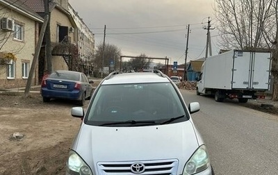 Toyota Ipsum II, 2002 год, 950 000 рублей, 1 фотография